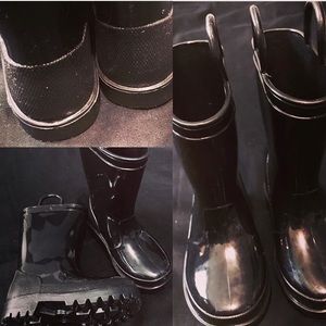 Black rain boots